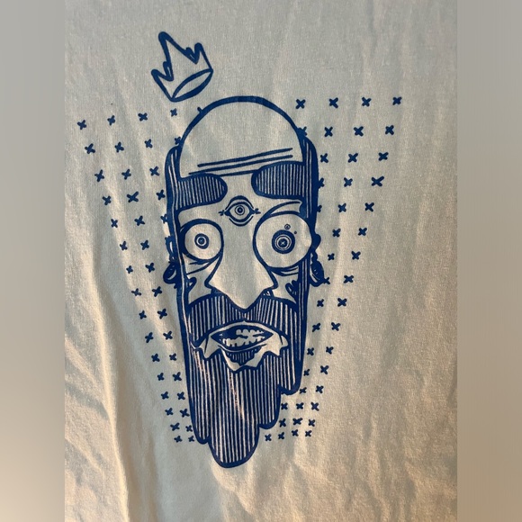 Quirky shirt from an artist in Mexico - Picture 3 of 3